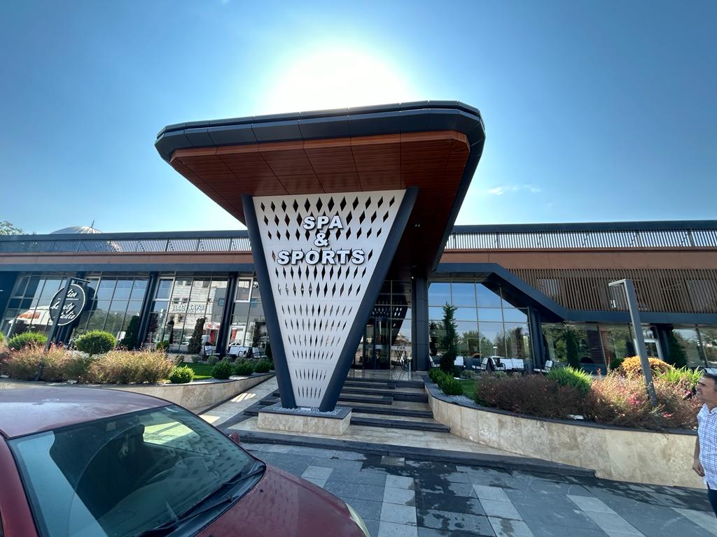Fier Hotel
