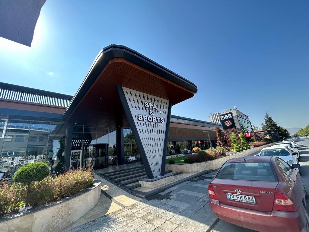 Fier Hotel