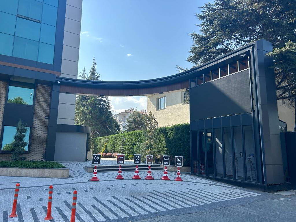 Fier Hotel